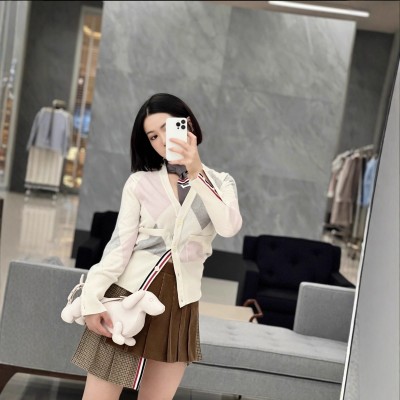 TB秋冬季羊毛新款针织开衫女士V领休闲百搭显瘦羊毛同款开衫女款 1件图2