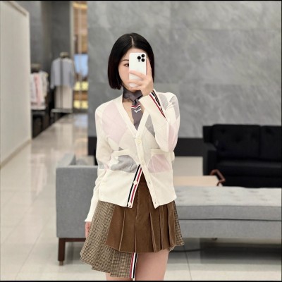 TB秋冬季羊毛新款针织开衫女士V领休闲百搭显瘦羊毛同款开衫女款 1件图4