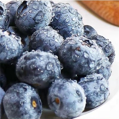 秘鲁蓝莓当季水果蓝莓顺丰包邮网红爆款小懒杯礼盒蓝莓一件代发 1件图4