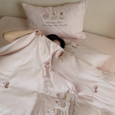 2025新款秋冬款全棉皱皱纱精密刺绣系列四件套-香草甜铺 1.5m床单 1件图3