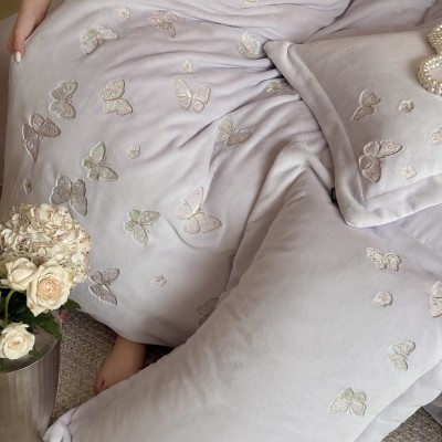 法式田园小清新蝴蝶刺绣高克重全消光牛奶绒保暖床品少女心四件套 1套图2