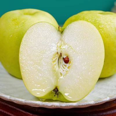 陕西新鲜瑞雪苹果采摘至1300米高的海拔纯甜无渣特级小甜甜批发图4