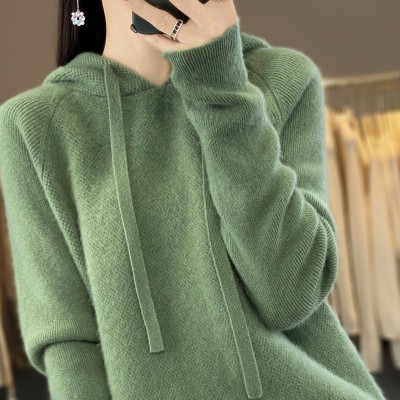一线成衣100%纯羊毛2025秋冬新女短款纯色帽衫套头打底针织衫毛衣图2