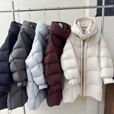2025冬季新款白鸭绒羽绒服女款高端女面包服外套品牌女装批发货源图4