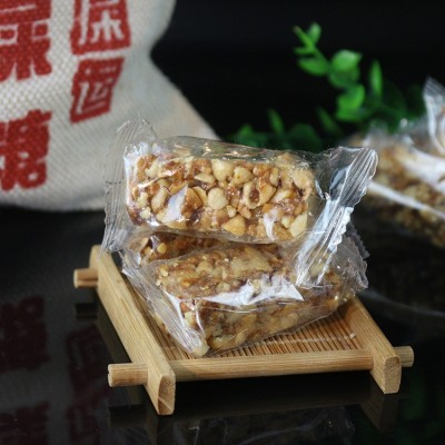 现货批发 云南特色休闲食品狗屎糖 桂花原味花生酥糖300g布袋装 2袋图4