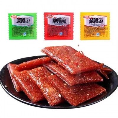 盒装卫龙亲嘴烧24g整箱混合口味辣条怀旧网红零食小吃休闲食品图5