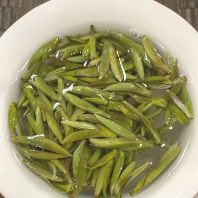 2025年福鼎的白茶 白毫银针白茶散装 米芽银针茶叶批发礼盒装包邮 1个图2